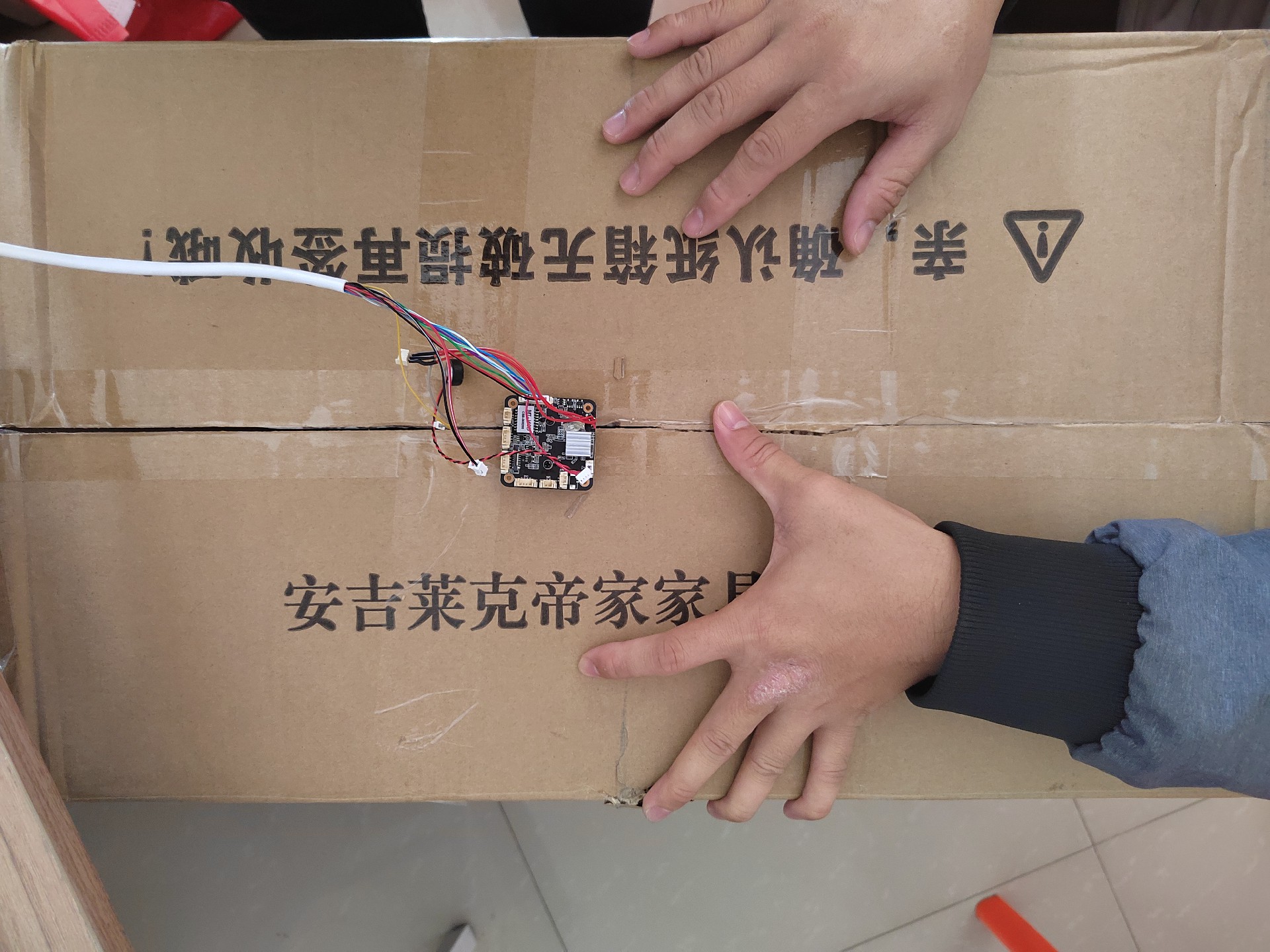 新品！上新了！500萬臻全彩攝像機